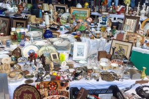 mercados de antiguedades en barcelona
