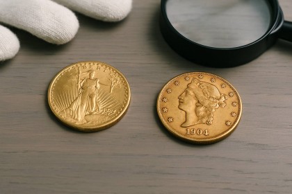 Cómo saber si una moneda antigua es falsa